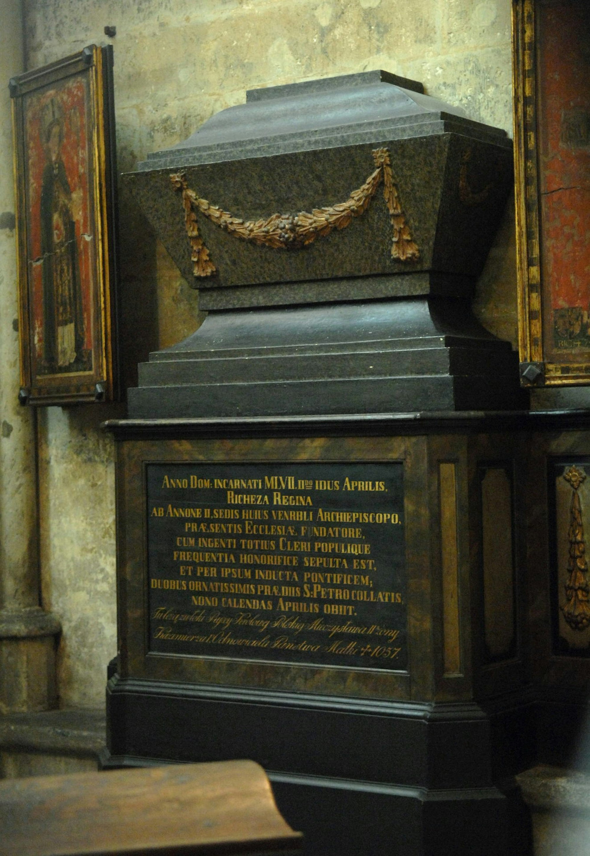 030919geheimesDom020