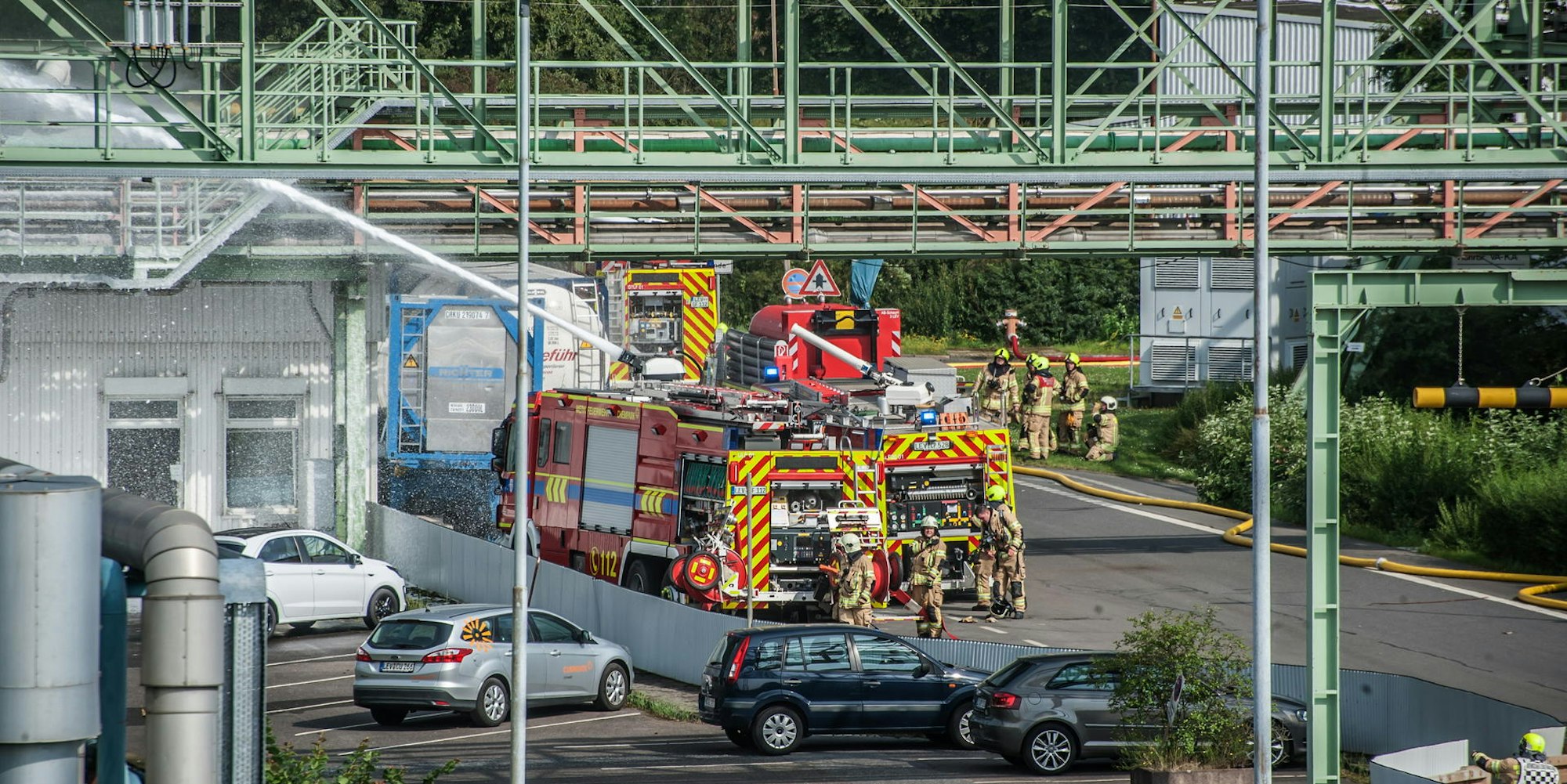 EXPLOSION_SONDERMUELLVERBRENNUNG_RLE_Leverkusen072720_10 (1)