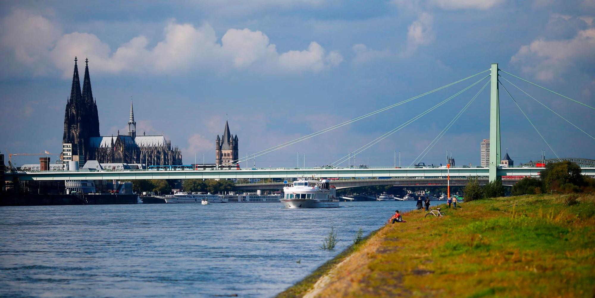 20170920_tb_Fruehherbst_Köln Rheinufer