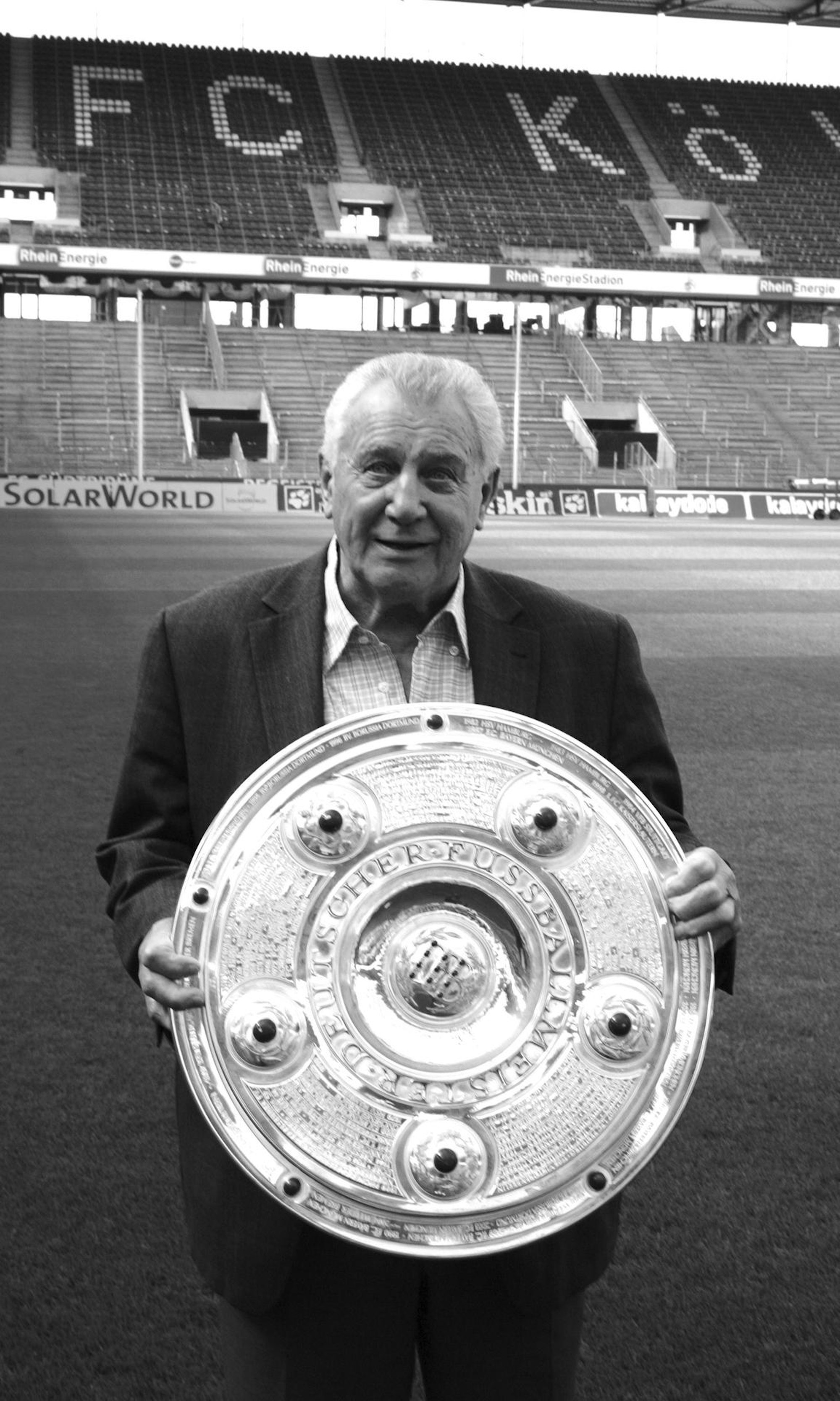 HAns Schäfer black white PIC RD