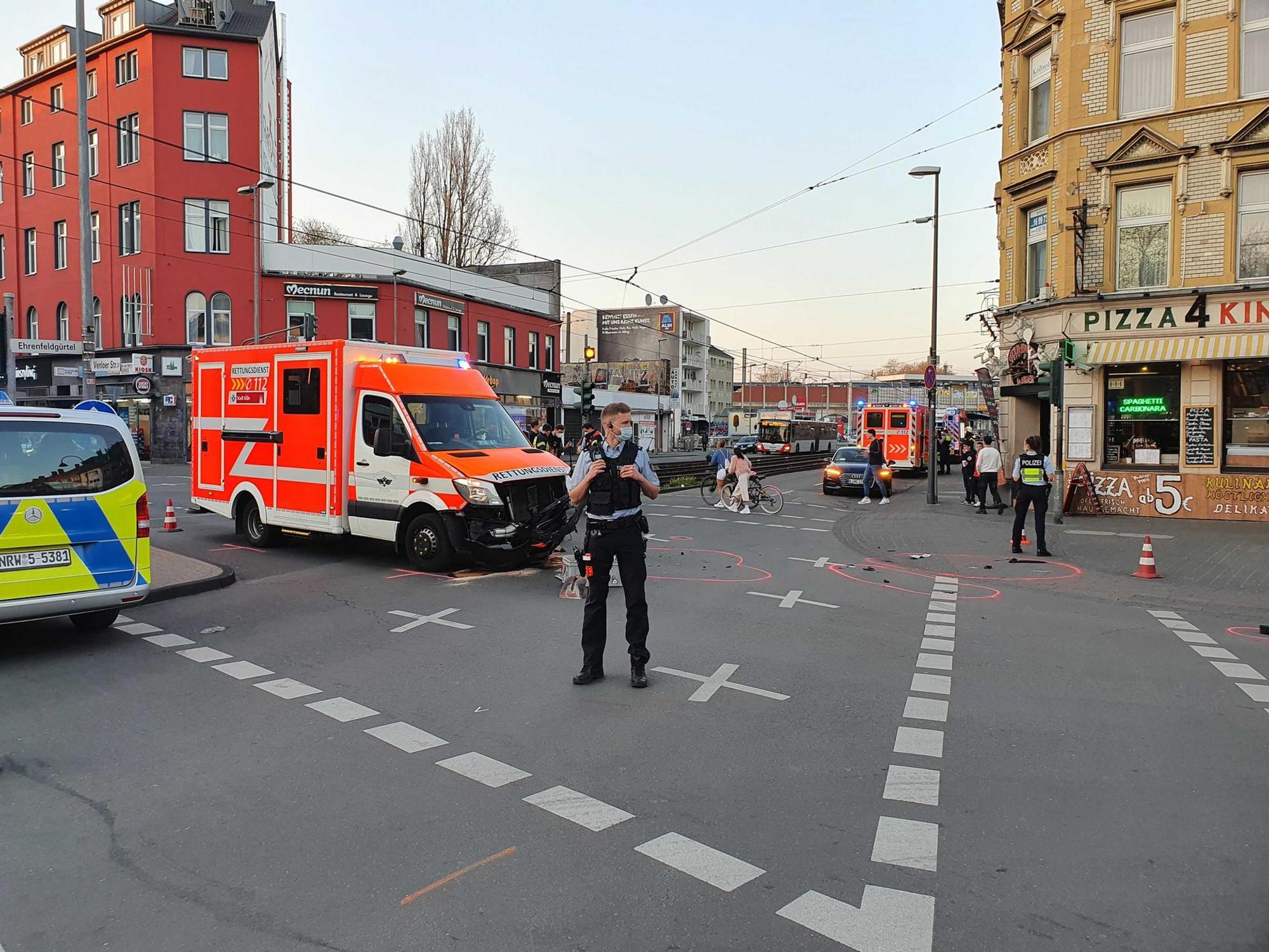 Unfall Ehrenfeld Venloer 2
