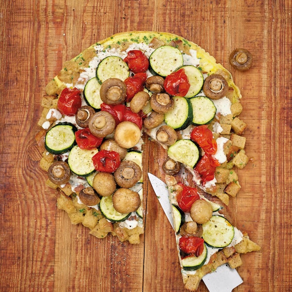 Herzhafte_Torte_mit_Gemüse_aus_altem_Brot
