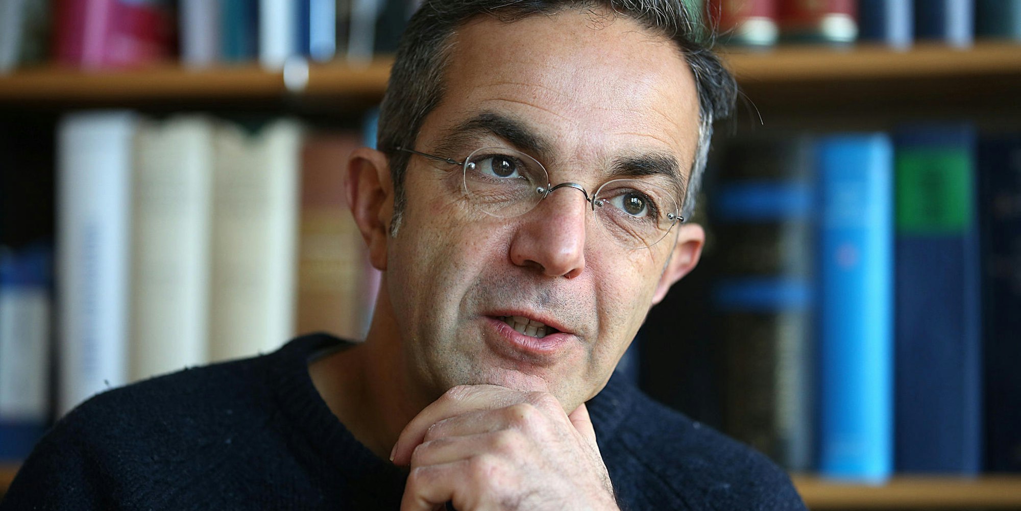 Navid Kermani nachdenklich