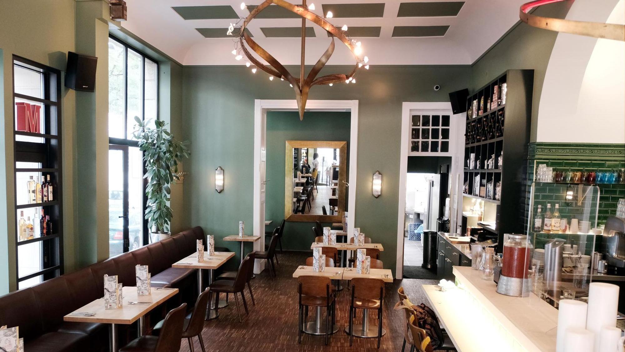 Innenraum des Restaurants Frau Mahér in der Kölner Südstadt.