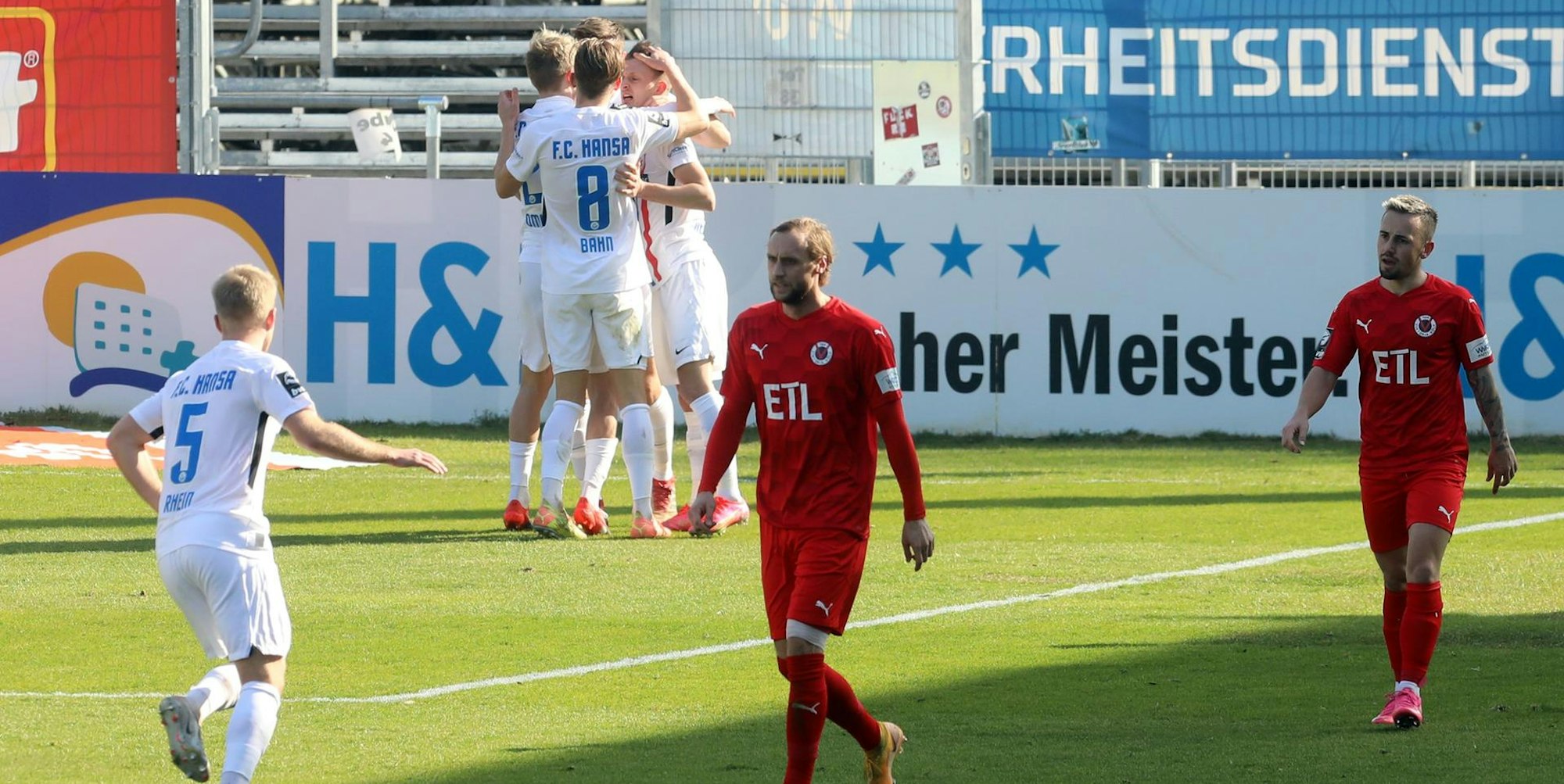 A512FC95-0C0E-41F0-A924-EA7E7F6CCE5F