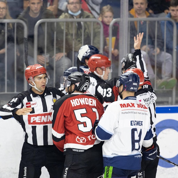 Haie gegen Straubing