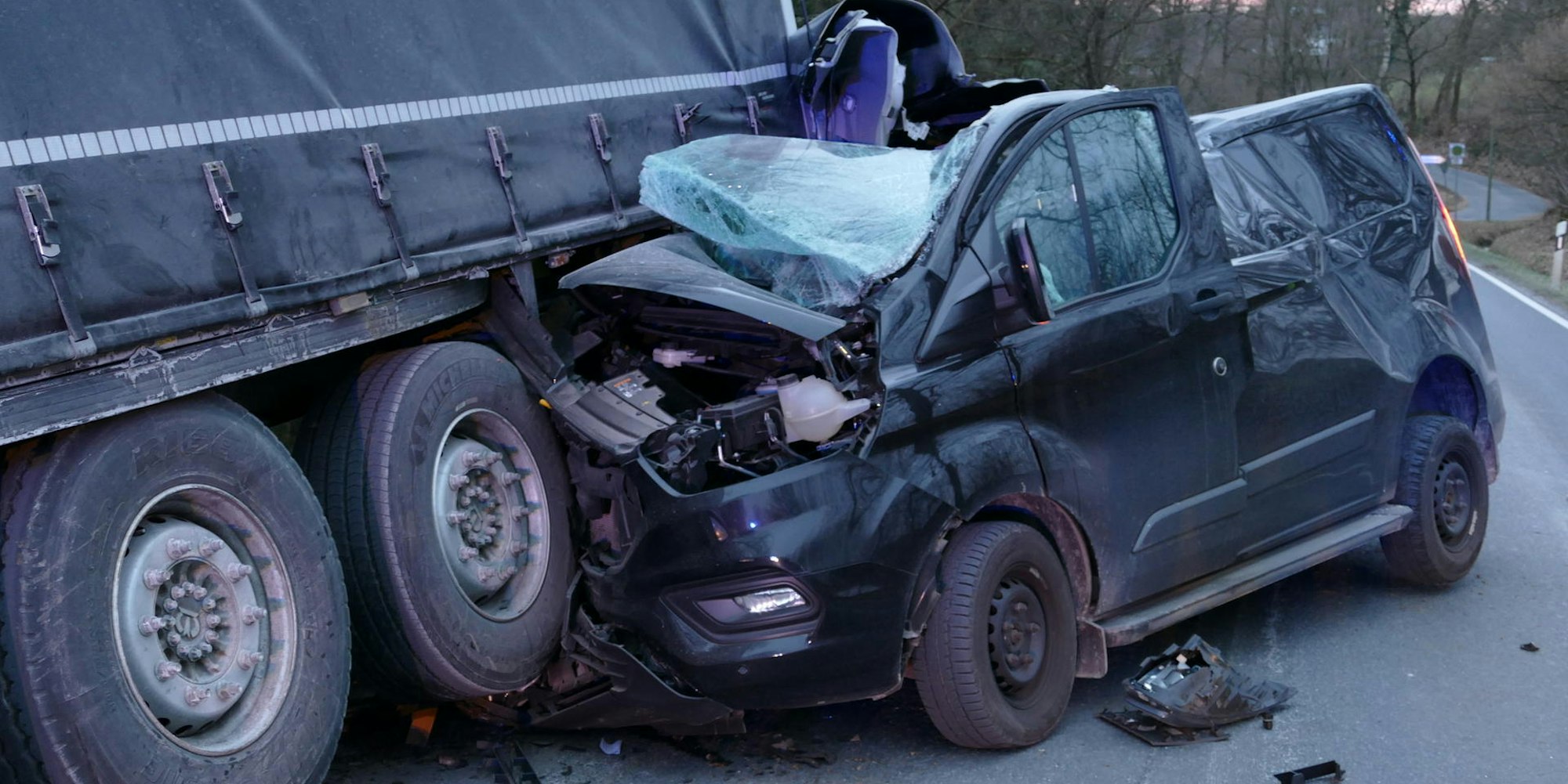 Unfall B507 150221 1