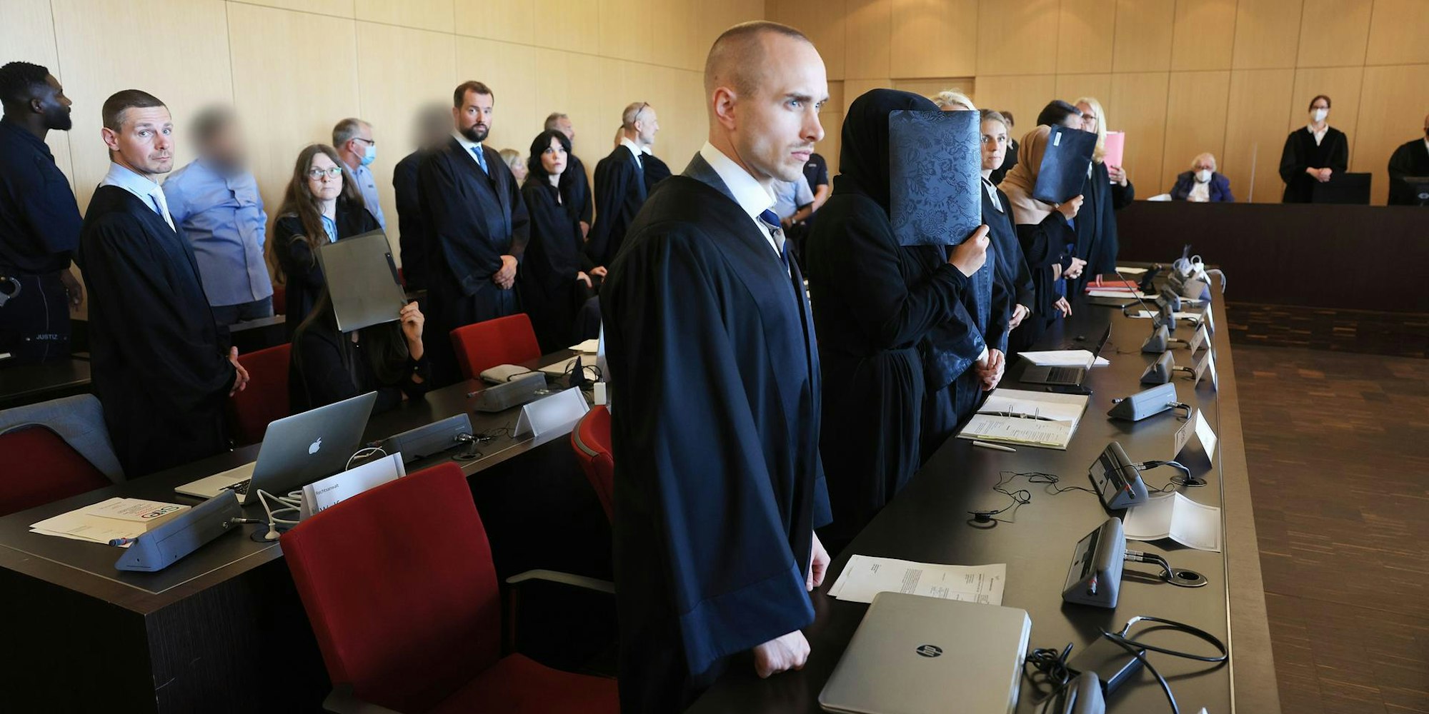 Al Zein Clan Prozess Tag 1 c