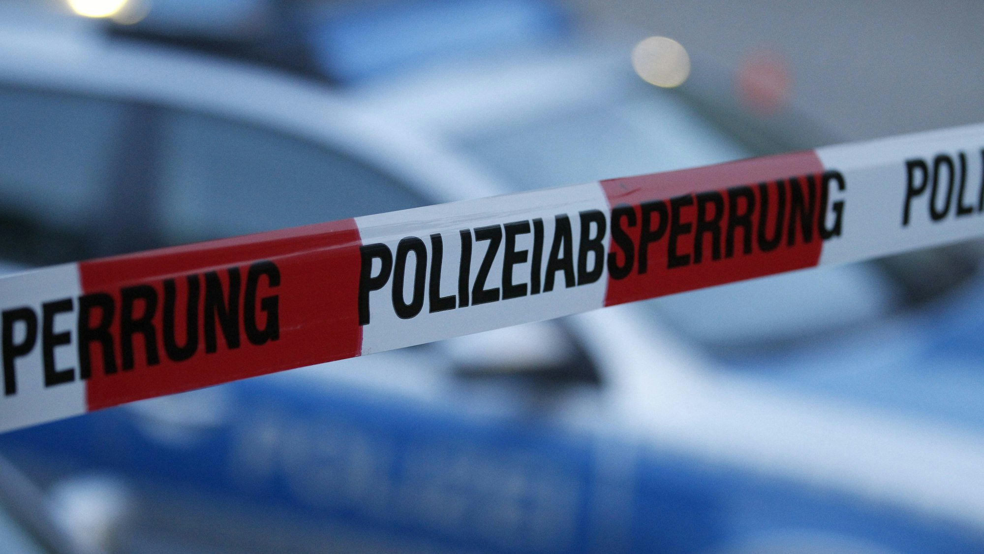 Ein Absperrpand der Polizei