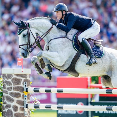 7CF0F6E9-CBD8-4CC2-A79C-5343E949E22C