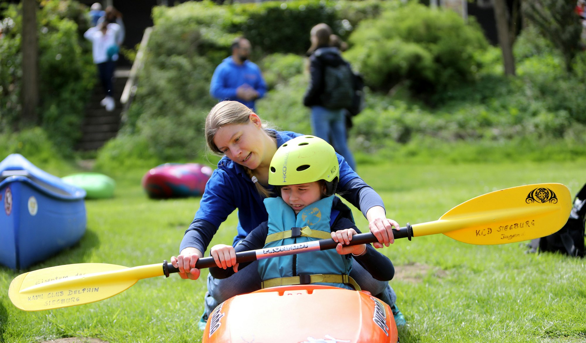 220205-opo-schnupperpaddelnLangner Maike mit Kretzschmar Paula 1