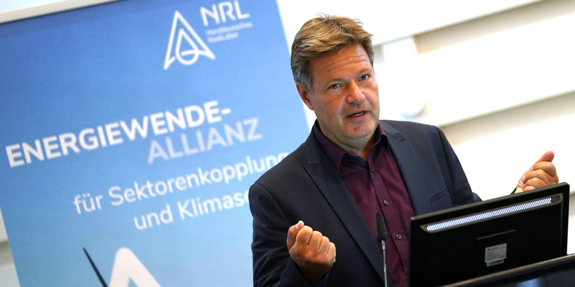 Habeck glücklicher 290822