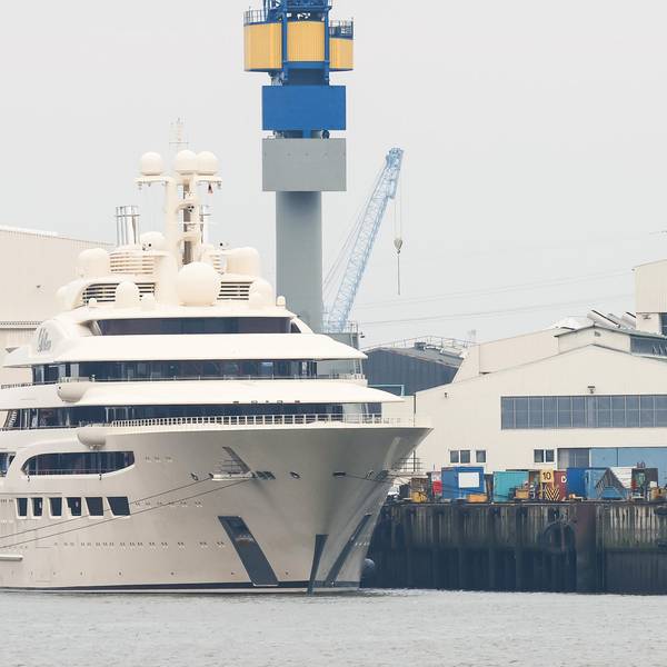 Dilbar Yacht dpa