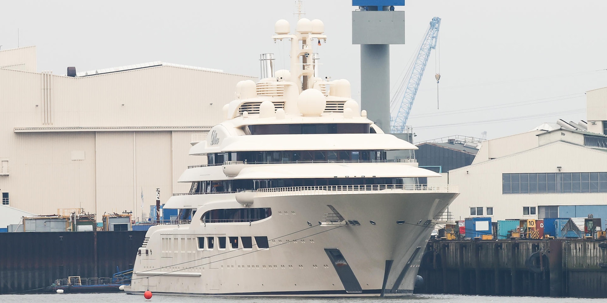 Dilbar Yacht dpa