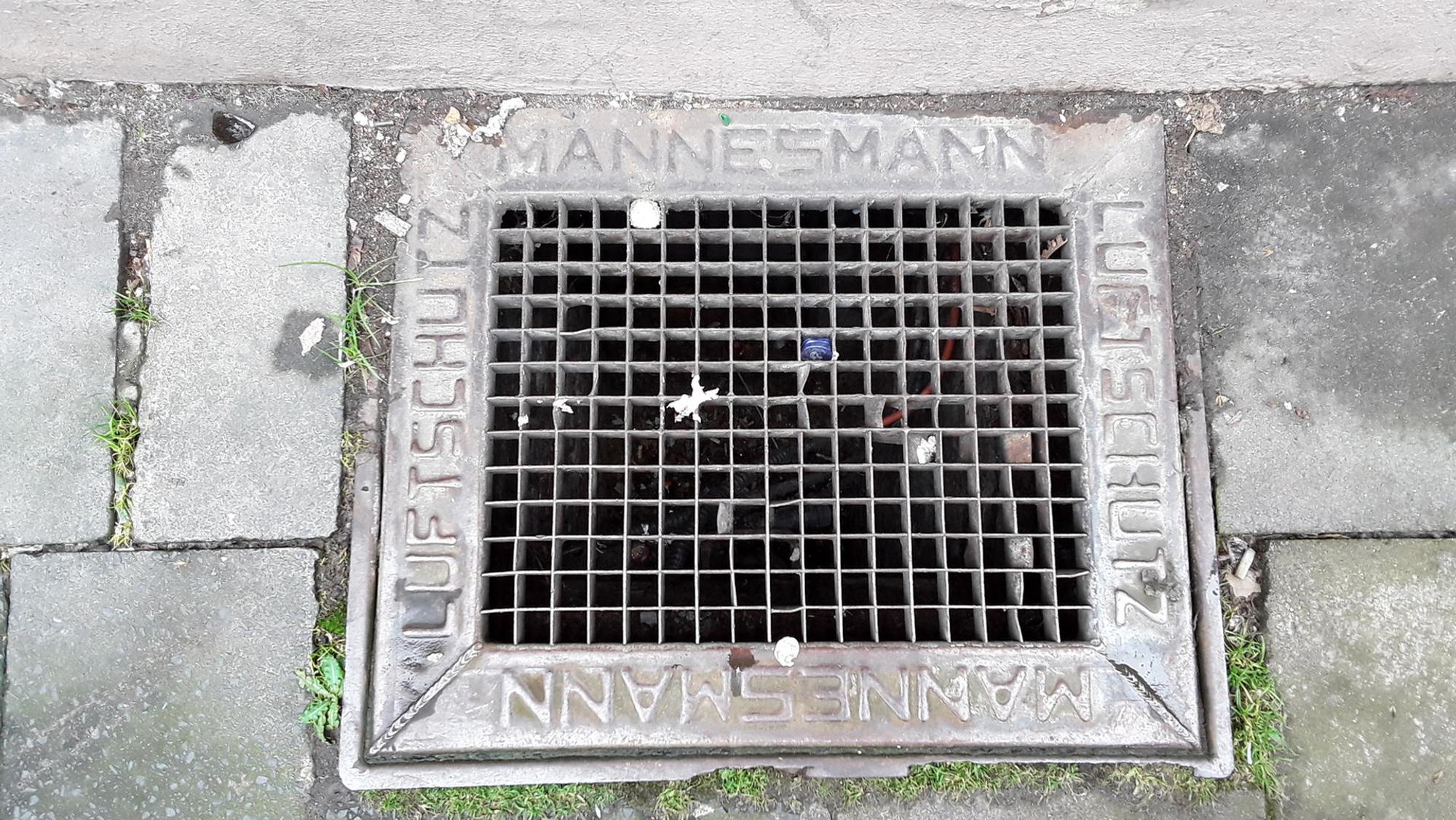 Notausgang MANNESMANN LUFTSCHUTZ Köln Neustadt-Süd Heinsbergstr 15