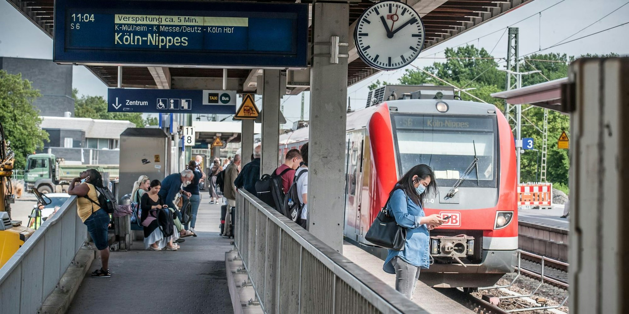 S6 Bahnhof Leverkusen Mitte