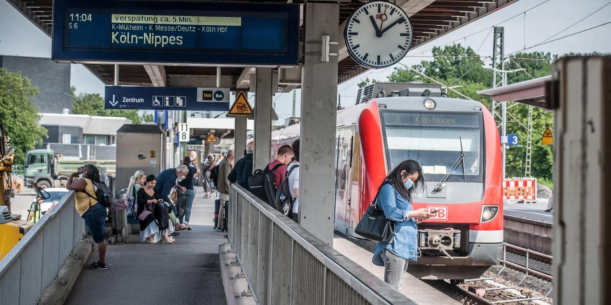 S6 Bahnhof Leverkusen Mitte
