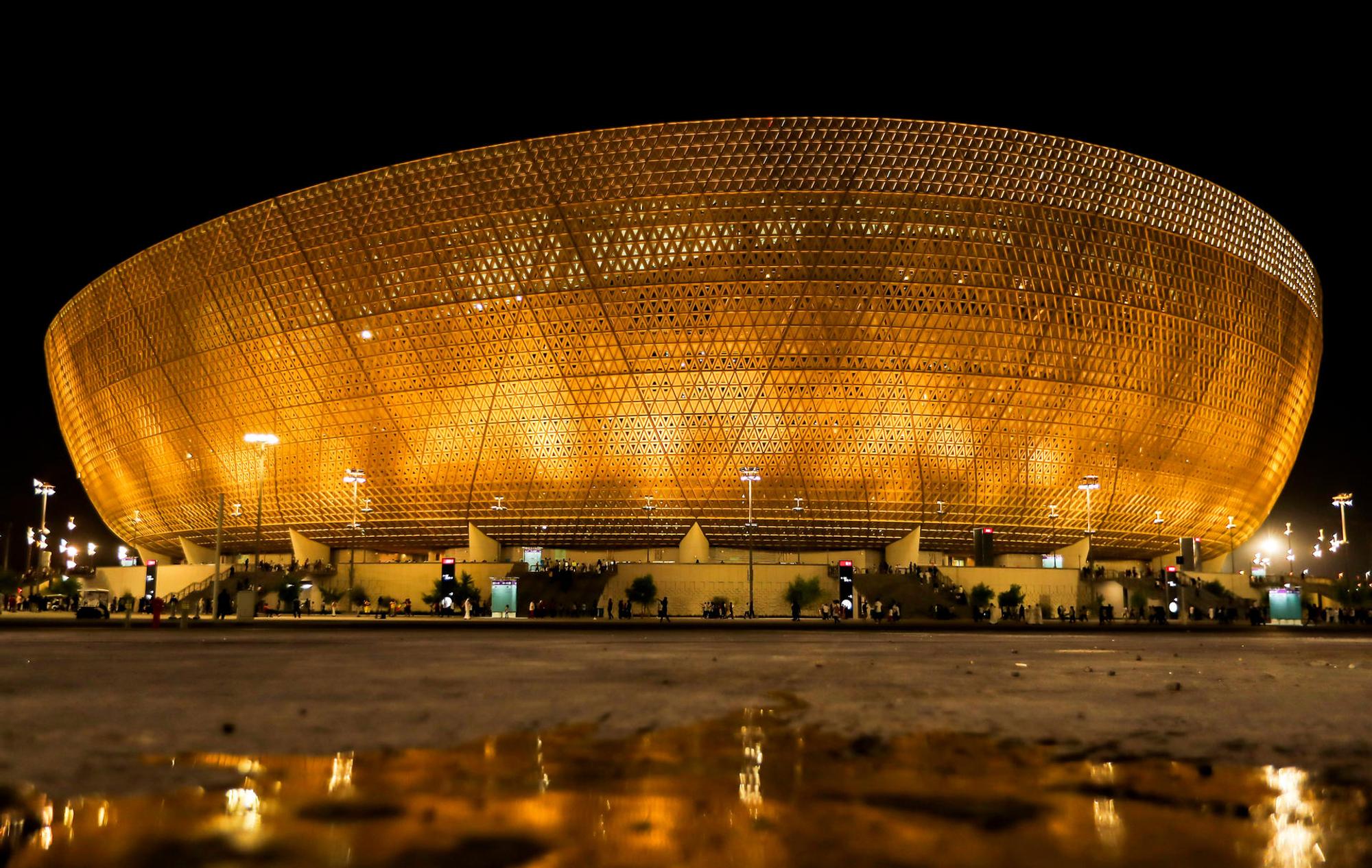 Stadion_aussen