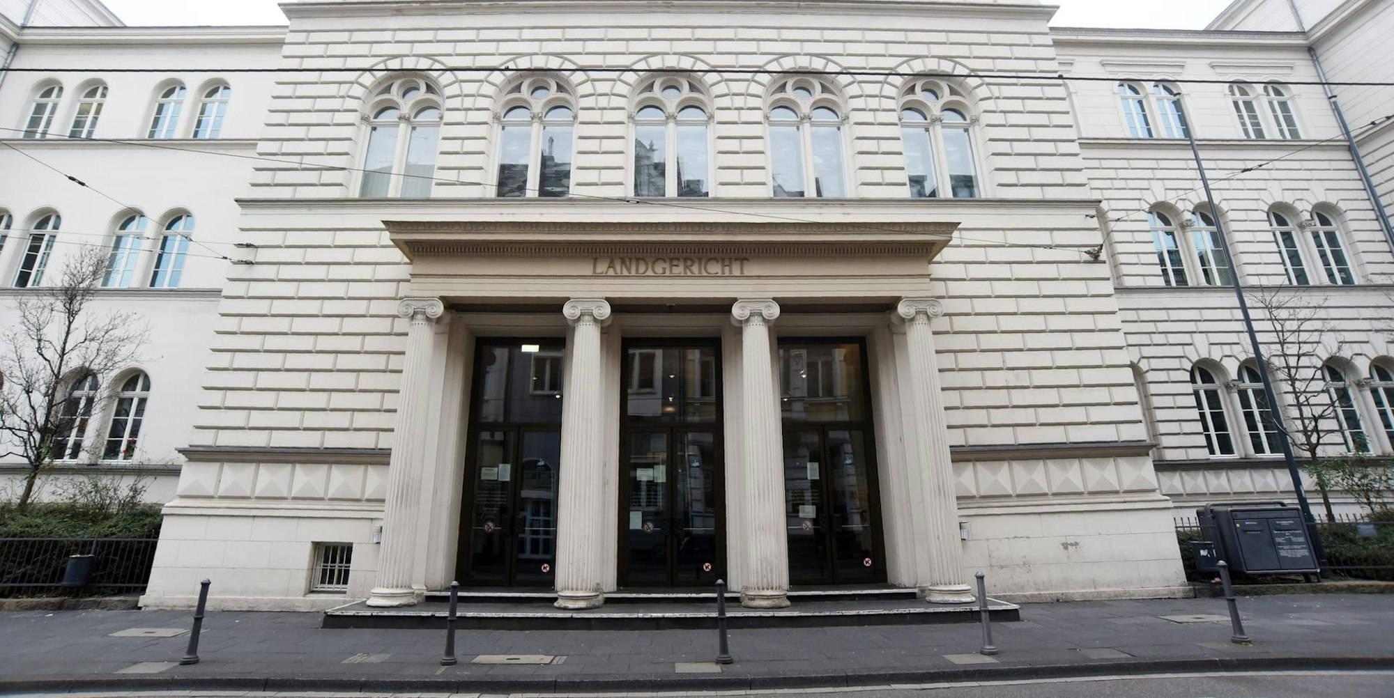 Landgericht_Bonn_Symbol3