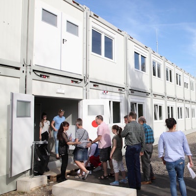 Containerdorf_Car_Park1