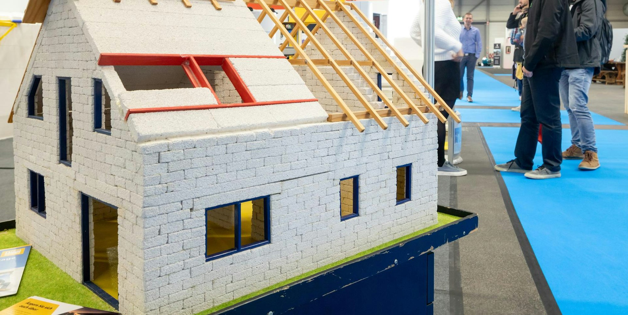 modernes bauen_messe_dpa