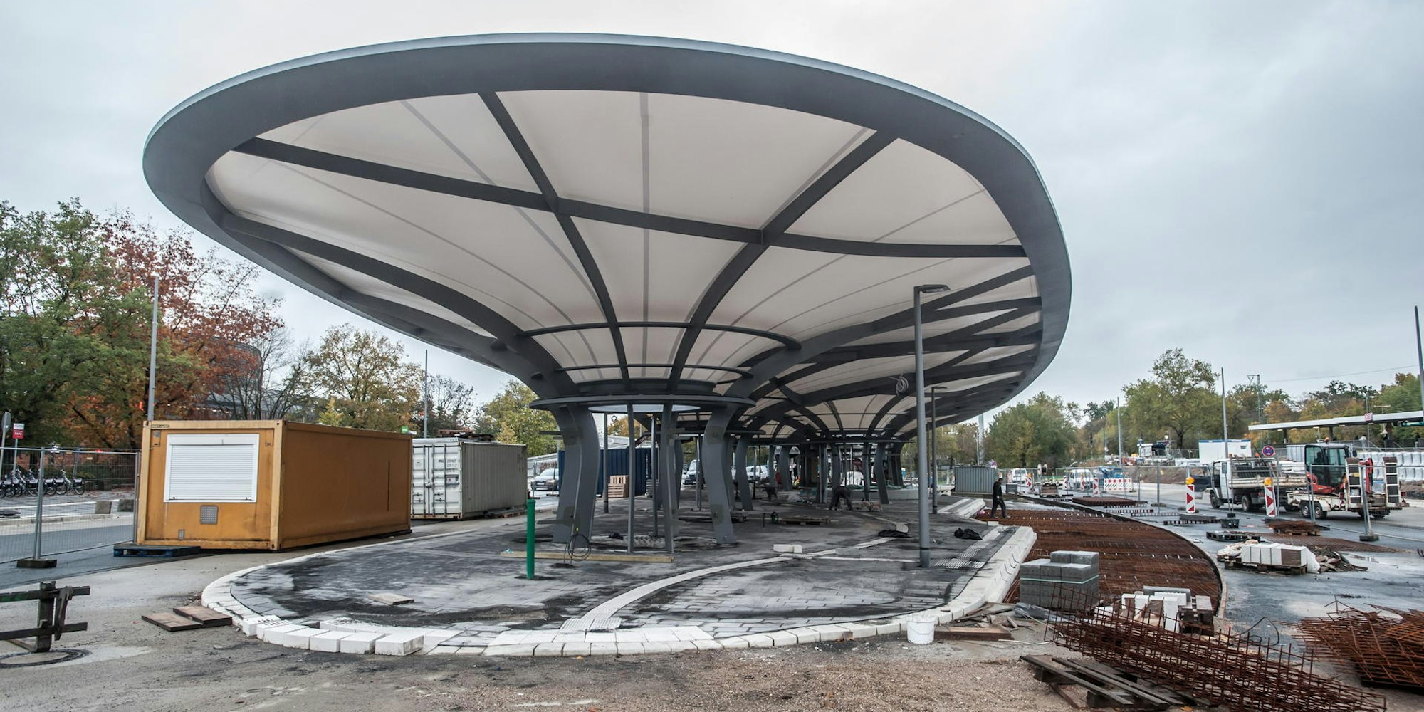 leverkusen-busbahnhof-ALF_9994