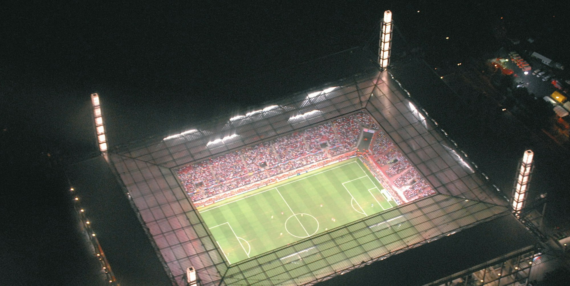 adventskranz-rheinenergiestadion001