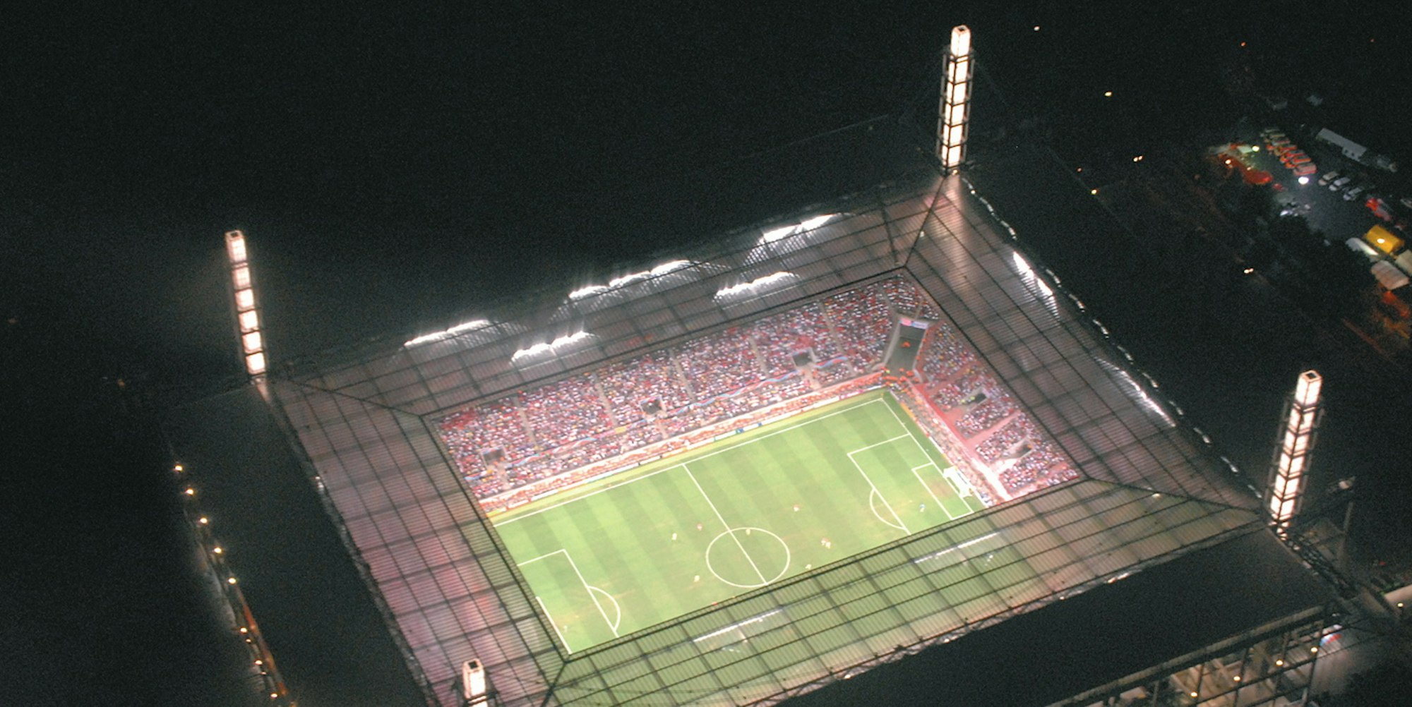 adventskranz-rheinenergiestadion001