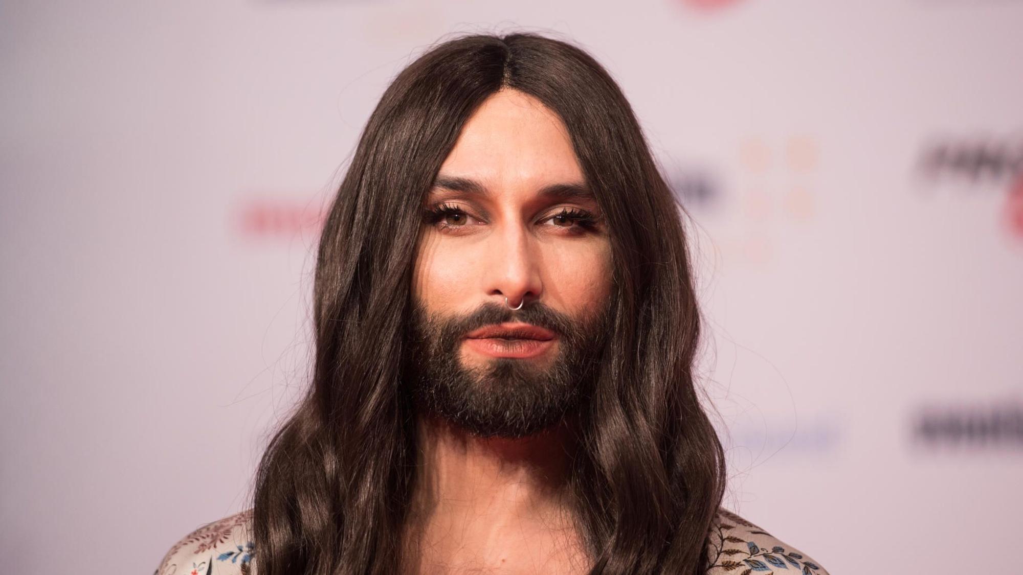 Conchita Wurst in einer Nahaufnahme.