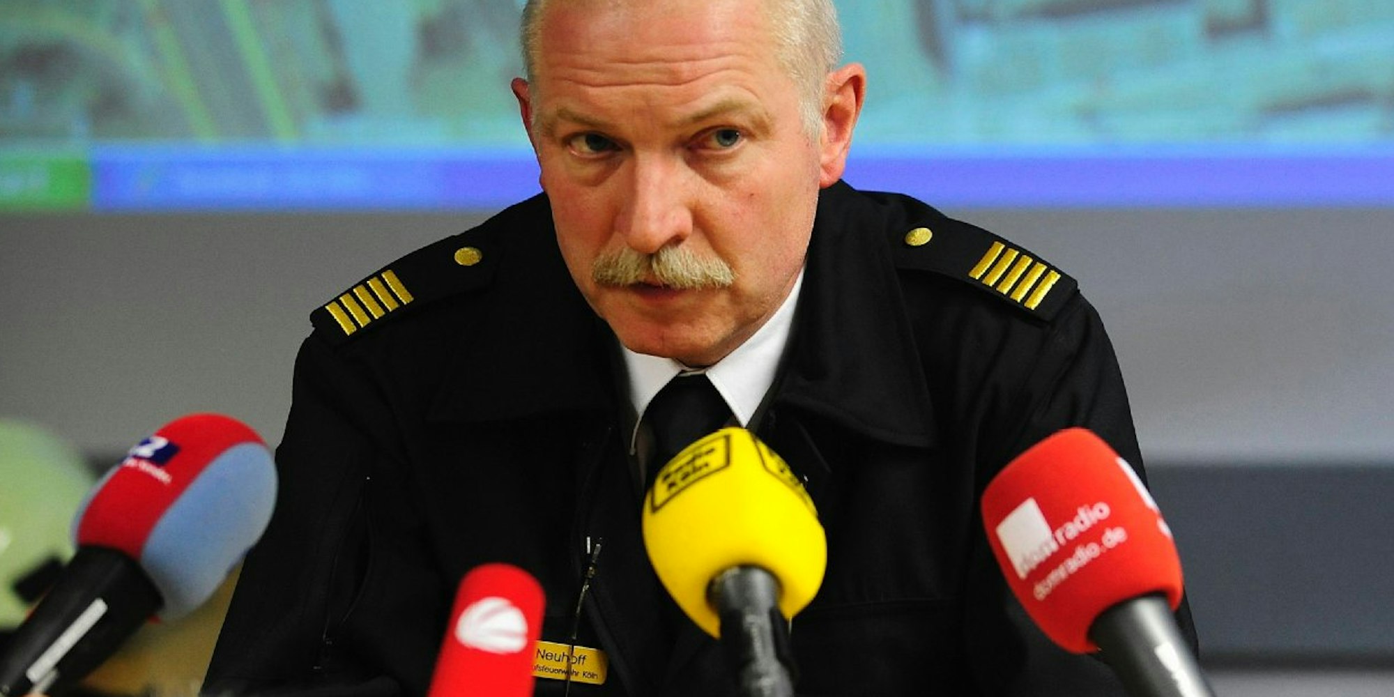 Stephan Neuhoff macht Schluss Feuerwehr sucht neuen Direktor Kölner