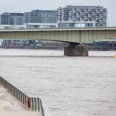 Rhein Hochwasser 010122 BAUSE