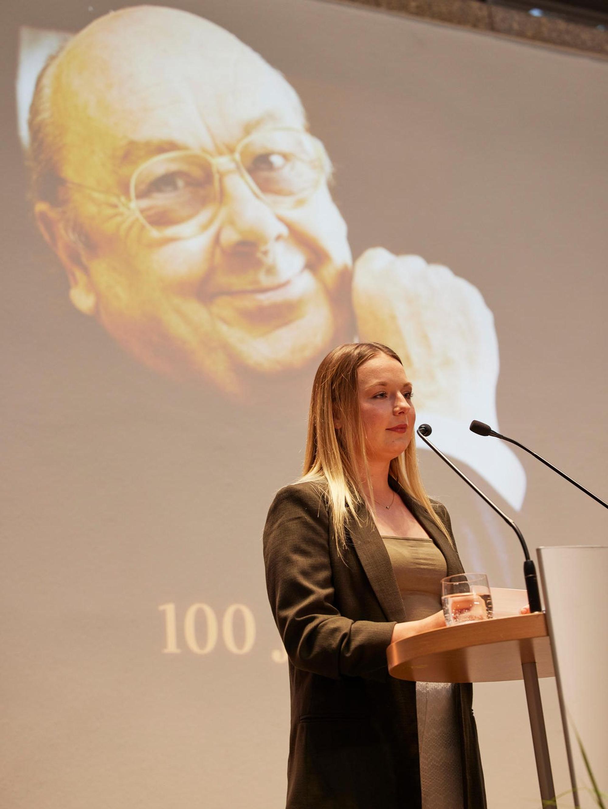 leonie lagemann