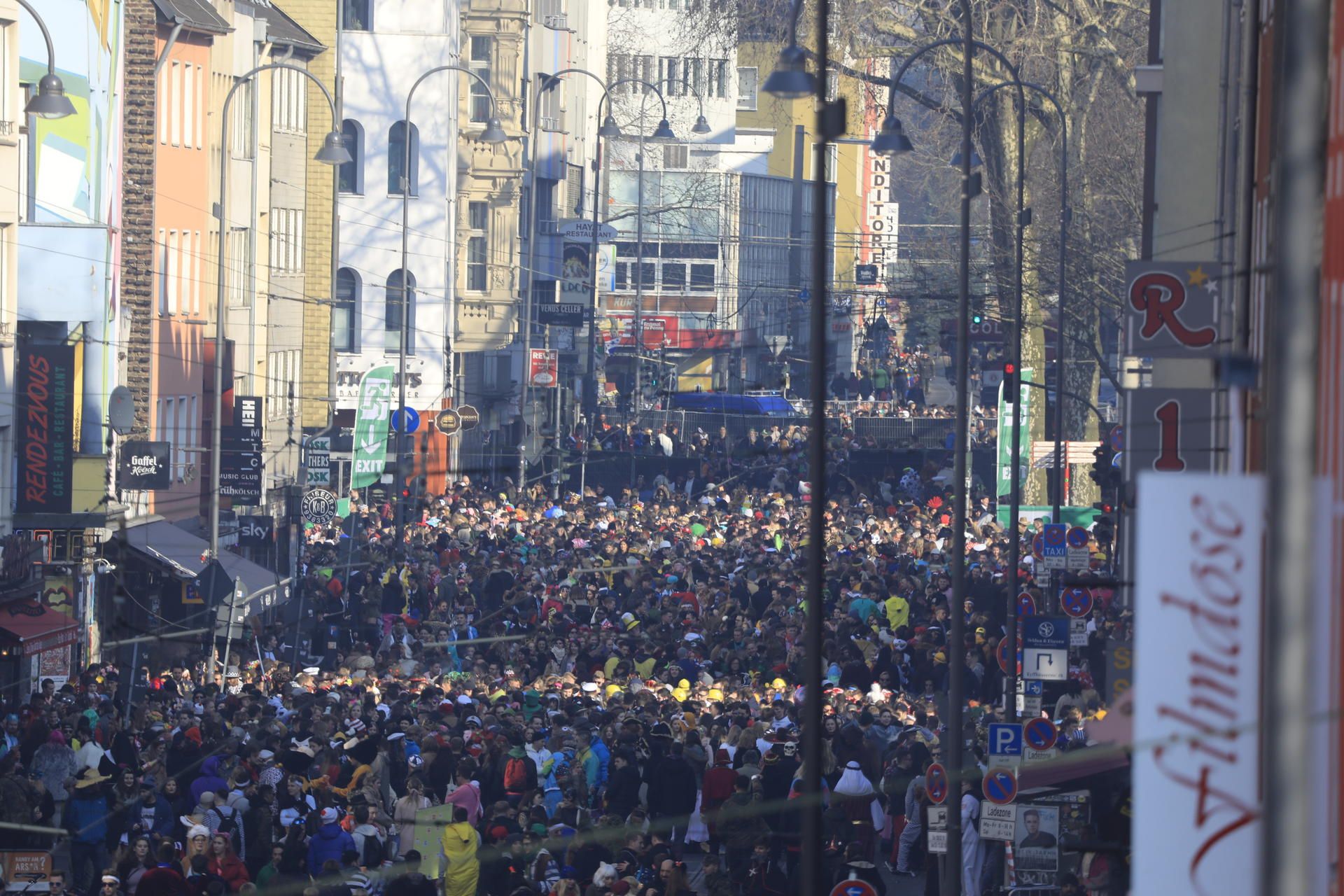 Karneval_Zülpicher_Straße_Krasniqi