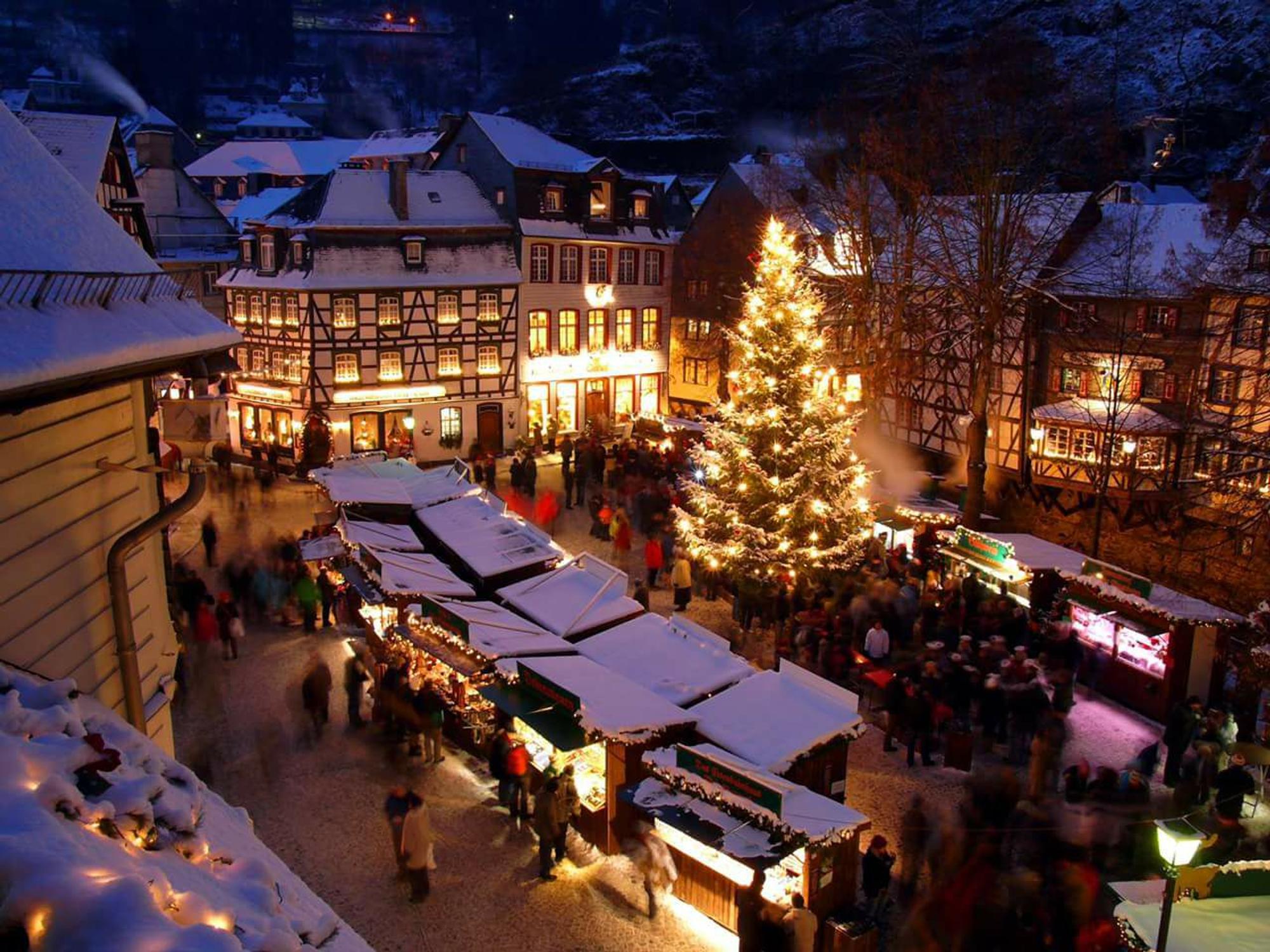 23783881Monschau Touristik GmbH Weihnachtsmarkt