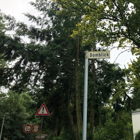 Dartpfeil Reportage Friedhof Bergisch Neukirchen (5)