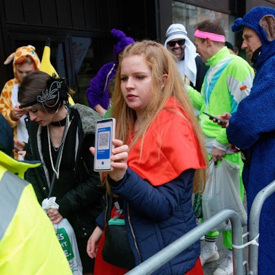 Impfkontrolle Karneval Symbol 161121