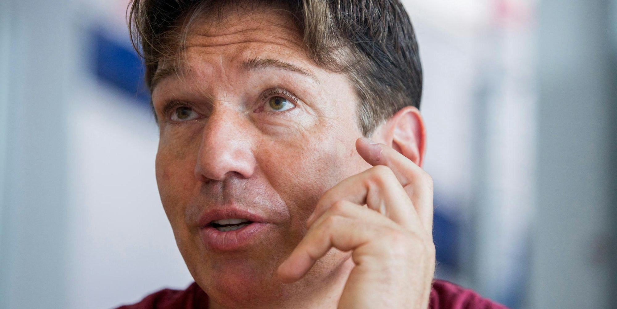 A66AF987-EDB4-490F-8450-852EAE1F1CB3