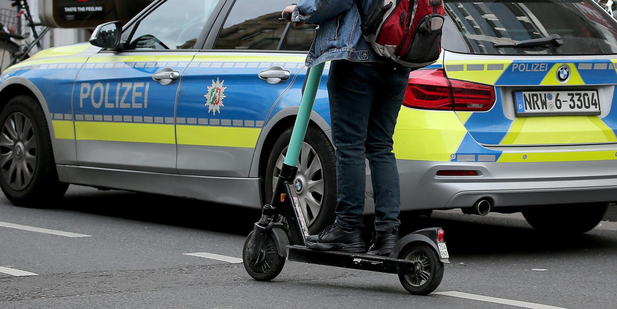 E-Scooter Symbol Polizei