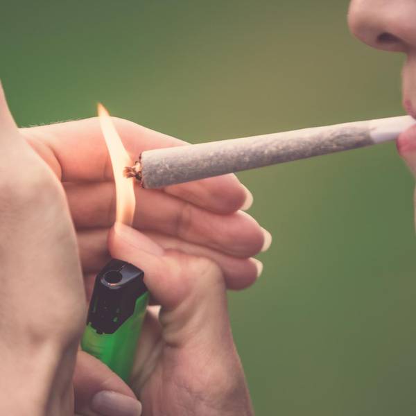 Symbolbild Cannabis gestreckt