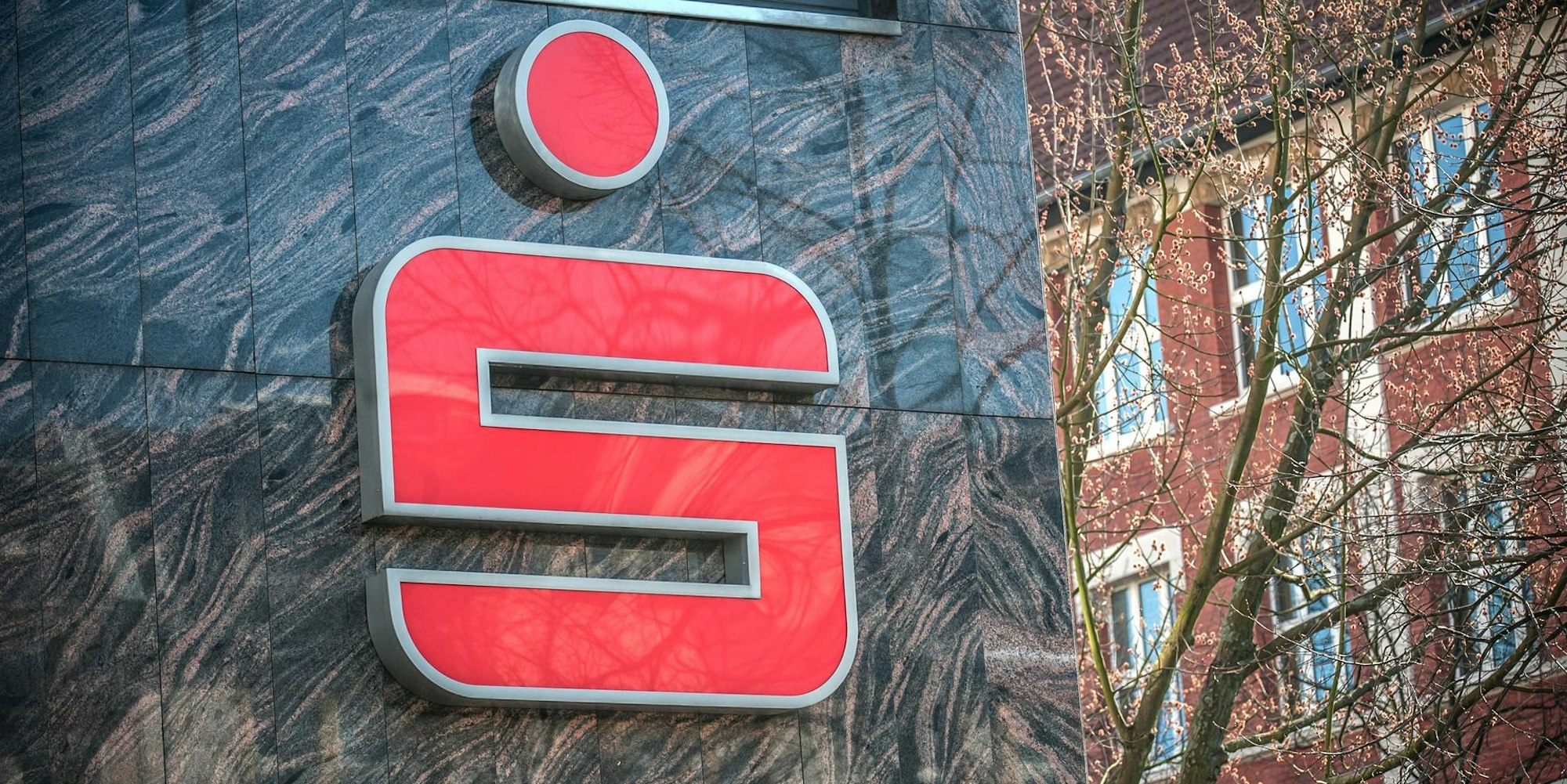 Sparkasse Leverkusen Bilanz 21_002