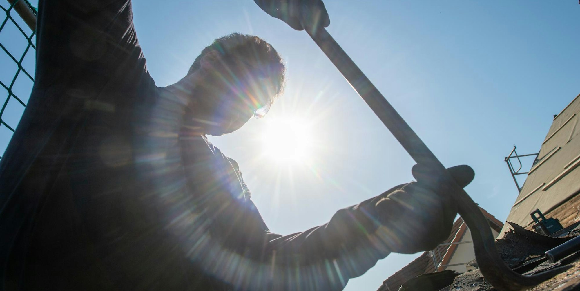 Dachdecker dpa Symbol 0507