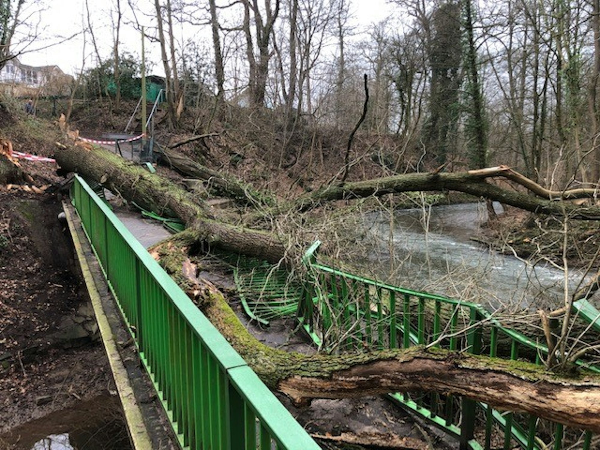 Brücke Schlebusch zerstört