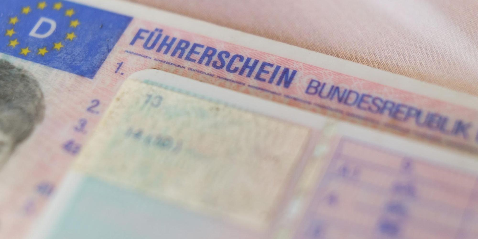 Führerschein symbolbild dpa 051022