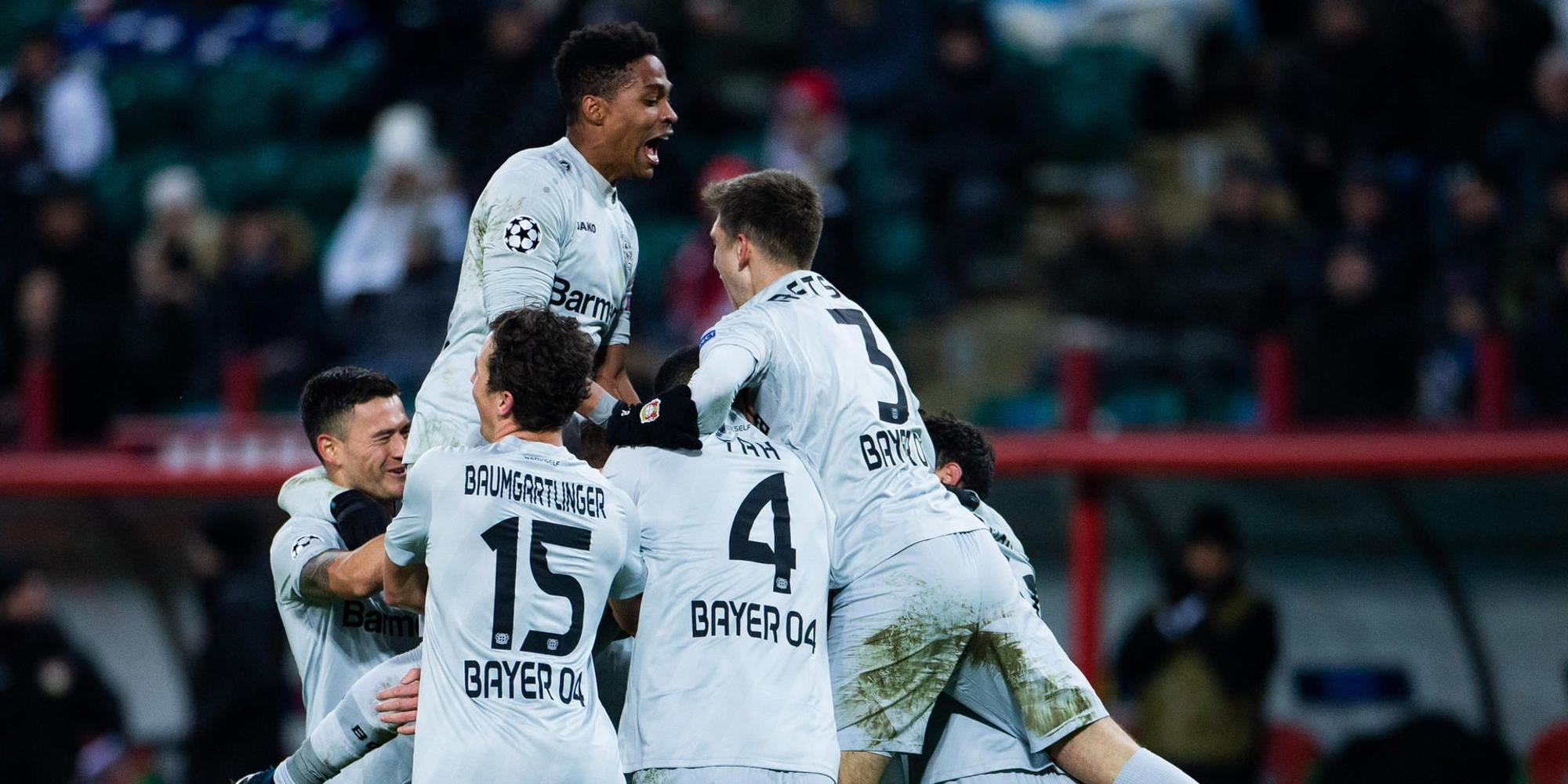 5F9EF400F84C6846
