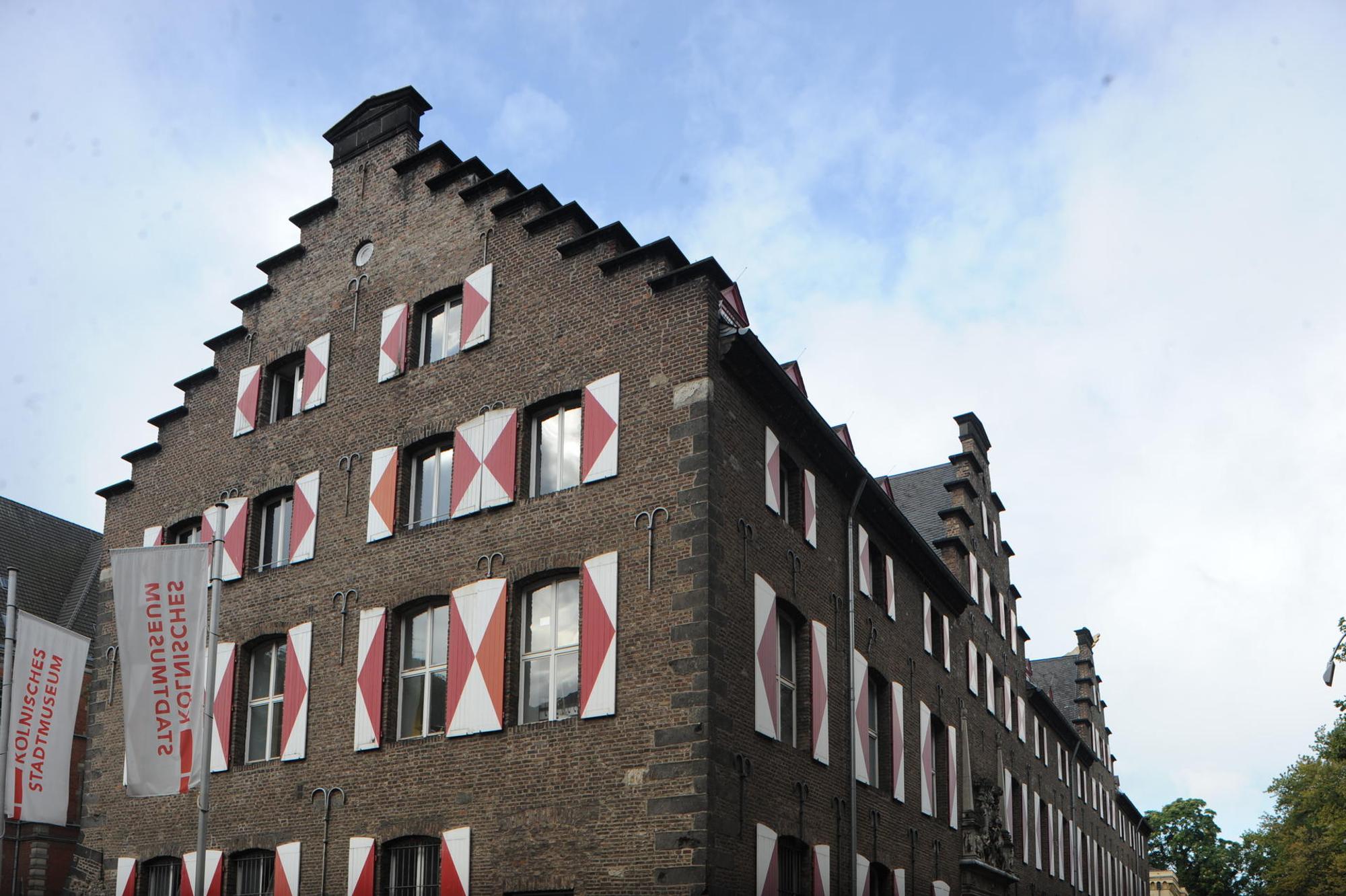 120917KölnischesStadtmuseum Außenansicht Rako