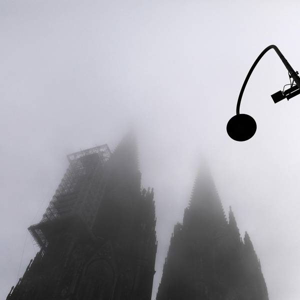 Dom im Nebel