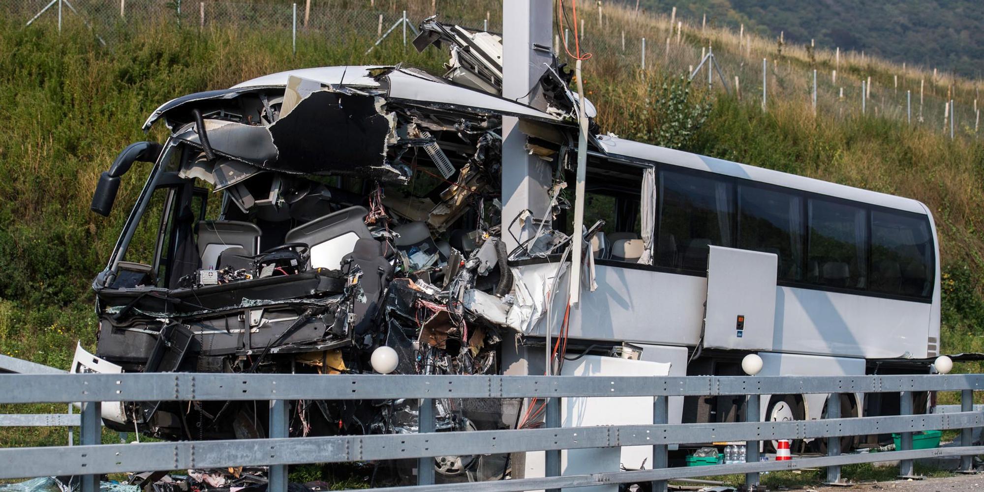 Verunglückter Reisebus