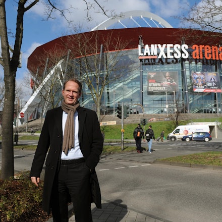 Löcher vor dem Henkelmännchen