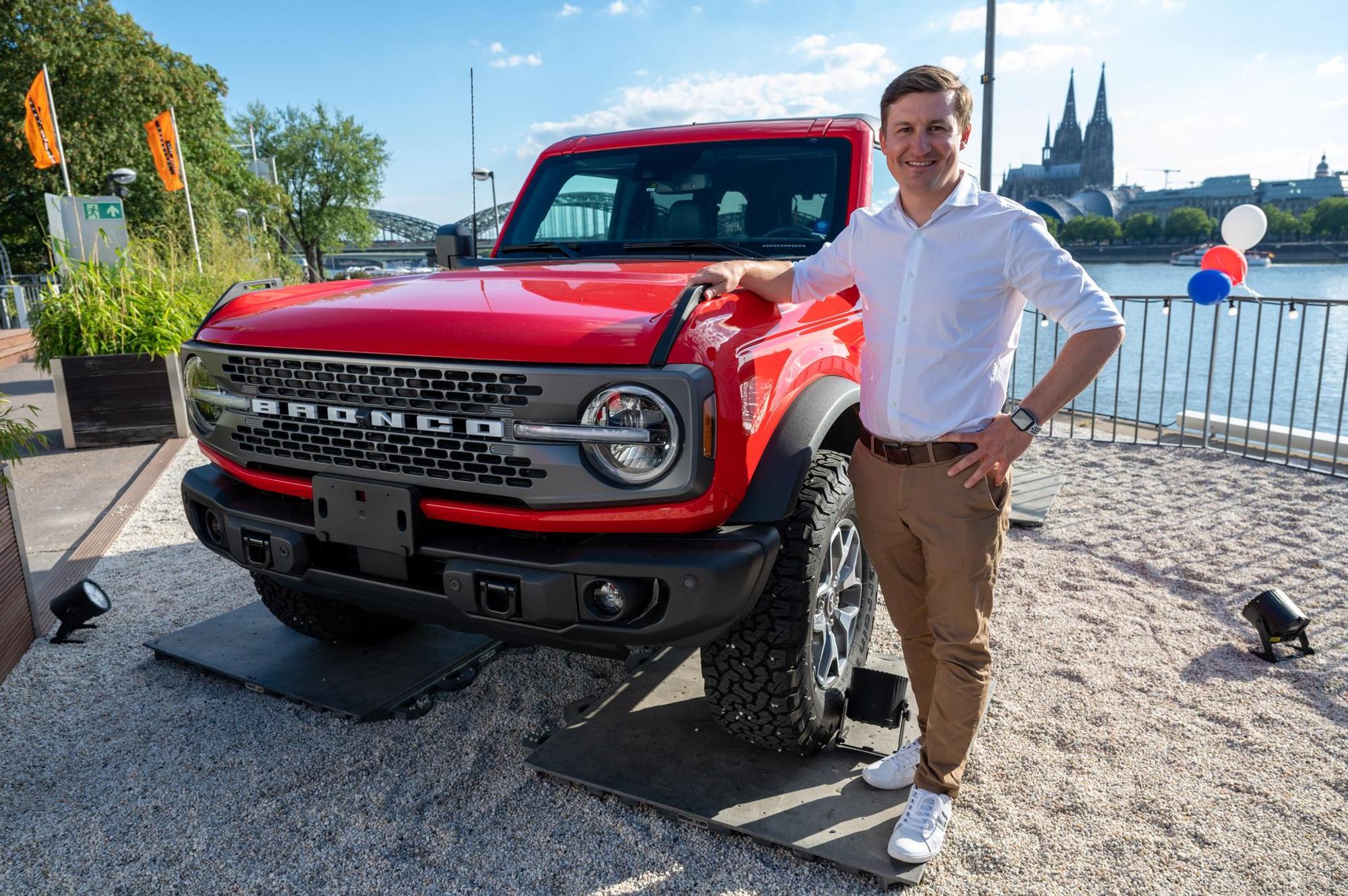 Rheinterrassen Auto
