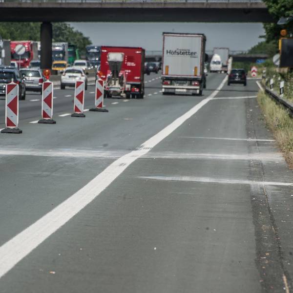 Fahrbahn A3 abgesackt